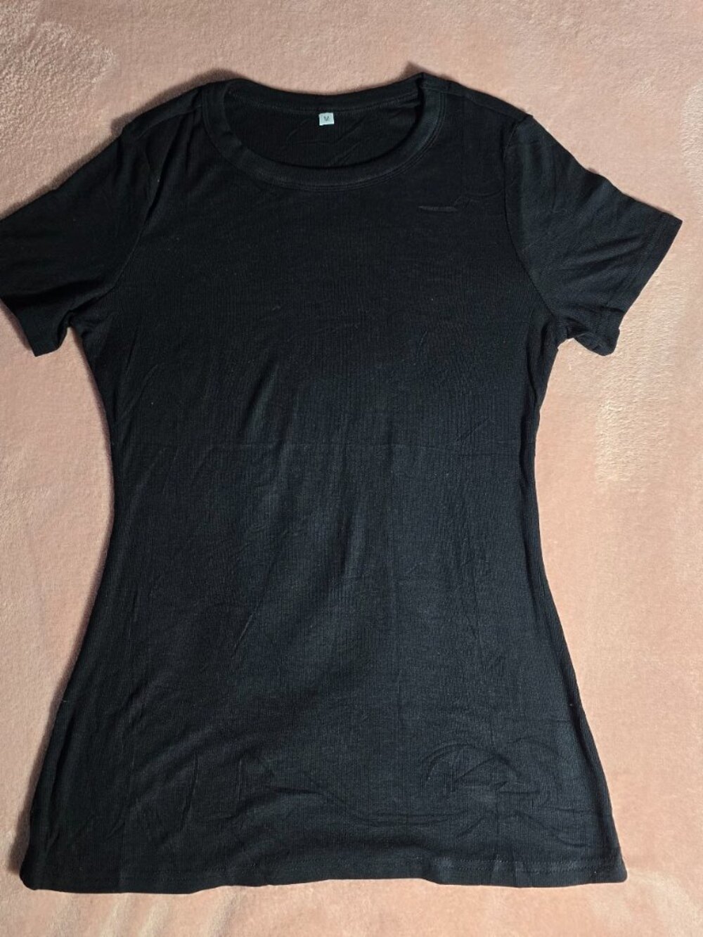 Black Ribbed Slim Fit Tee Women’s Medium - Picture 4 of 9